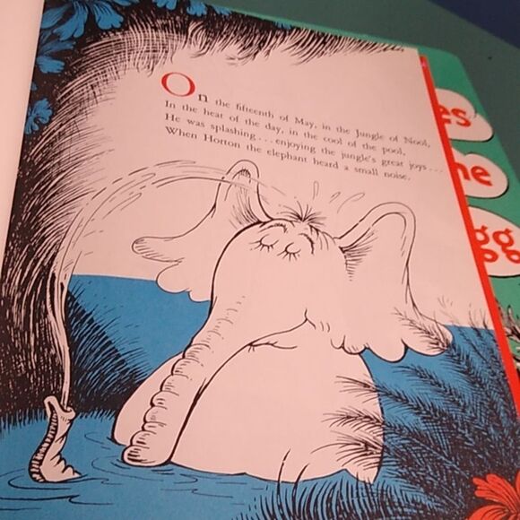 Dr. Seuss Horton Book Set - Picture 8 of 12